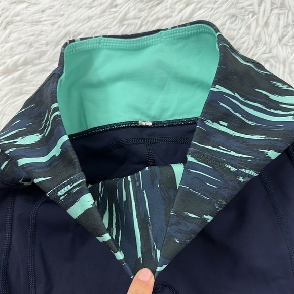 Lululemon All The Right Places Crop Naval Blue / Painted Animal Menthol Black - Picture 3 of 7